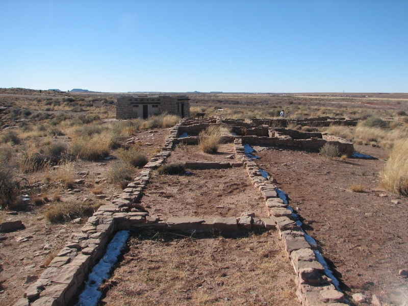 IMG_0967.JPG - It is a partially excavated rectangular pueblo of approximately 100 rooks built around a large plaza. Here researchers have found evidence of human occupation from AD 1250 to AD 1380.