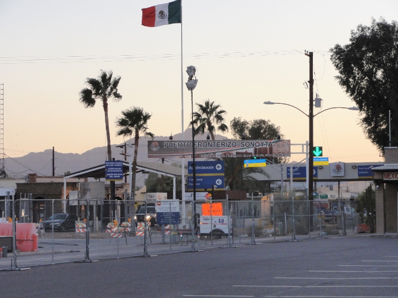 DSC02341.JPG - The town of Lukeville, Arizona, sits at the park's southern border. Lukeville is a border crossing point to Sonoyta, Sonora, Mexico.  Note the Mexican flag flying high at the border.