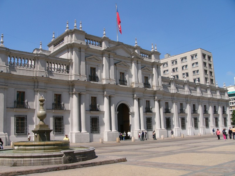 P1080088.JPG - Intendencia de Santiago building. Site of the President's office. Current Occupant: Michelle Bachelet