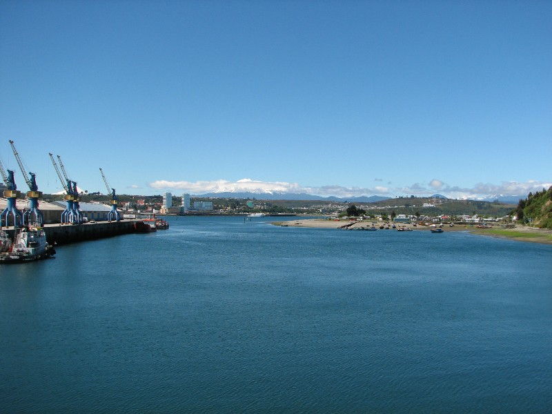IMG_5939.JPG - View of Volcan Osorno from the ferry at Puerto Montt