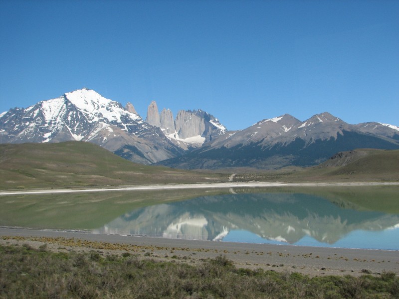IMG_6102.JPG - Day 1: 9 am : The Torres and Mte. Almirante Nieto (covered in ice) reflected in Laguna Amarga