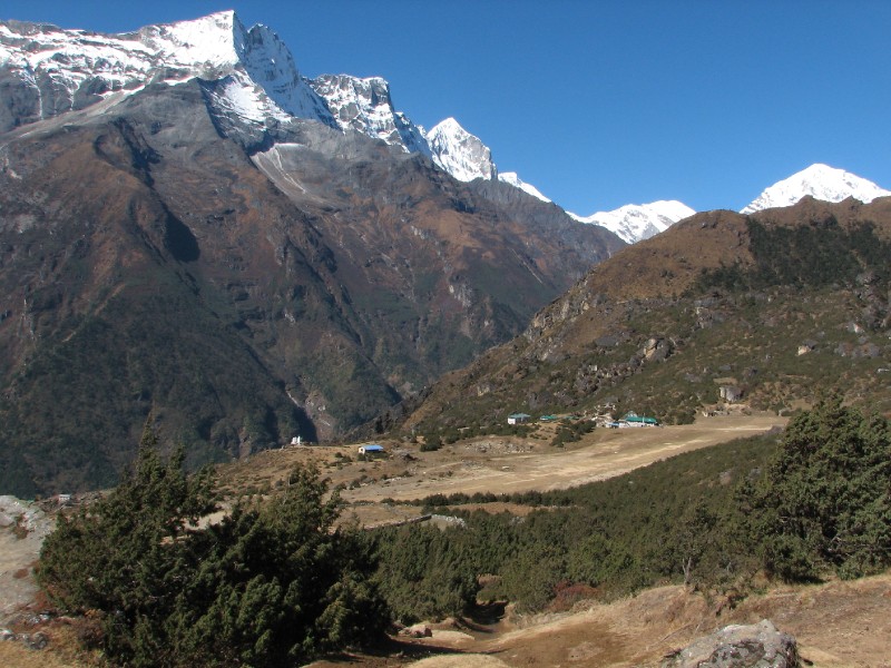 IMG_8097.JPG - Syangboche airstrip