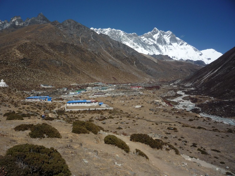 P1000494.JPG - Dingboche (4330m/14175 ft.)