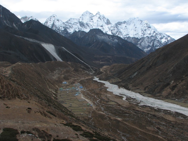 IMG_8231.jpg - Kang Tega and Thamserku over the town of Pheriche by the Khumbu Khola river