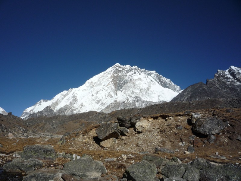 P1000572.jpg - At Lobuche. Nuptse, free of the clinging clouds.