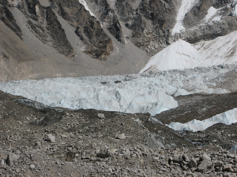 IMG_8264.jpg - Khumbu Icefall from the Everest Base Camp trail